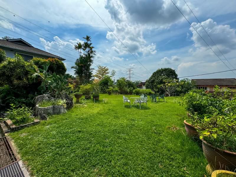 Bungalow for Sale in Seksyen 1 Bandar Baru Bangi (Bandar Baru Bangi) - Shiqin Saidin - Garden - PropertyGuru.com.my