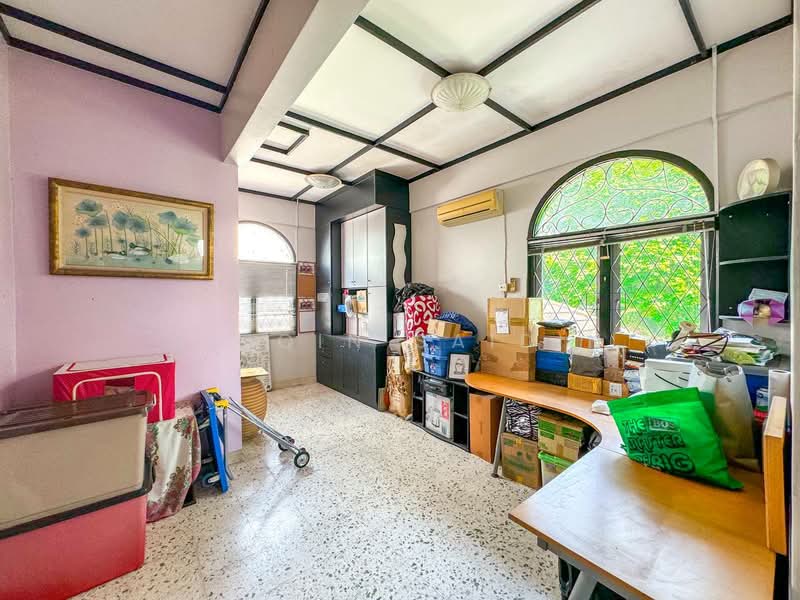 Bungalow for Sale in Seksyen 1 Bandar Baru Bangi (Bandar Baru Bangi) - Shiqin Saidin - Study - PropertyGuru.com.my