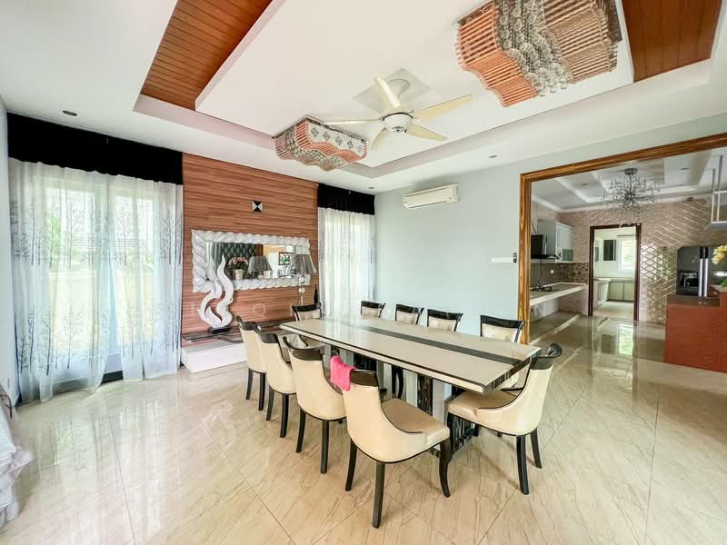 Bungalow for Sale in Seri Kembangan (Selangor) - Shiqin Saidin - Dining Room - PropertyGuru.com.my