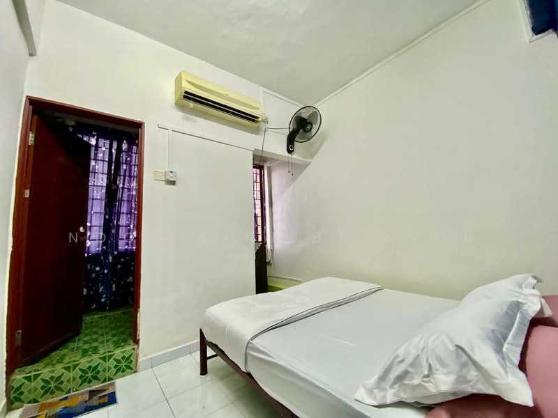 FREEHOLD Taman Batu Greenwood Gombak 3 Storey Shoplot untuk Untuk Dijual - RM 1,700,000, Feb 2026 - PropertyGuru.com.my