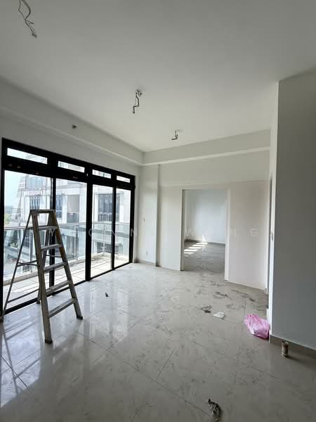 Service Residence for Sale at Meridin Suites @ The Meridin - Yvonne Wong - Living Room - PropertyGuru.com.my