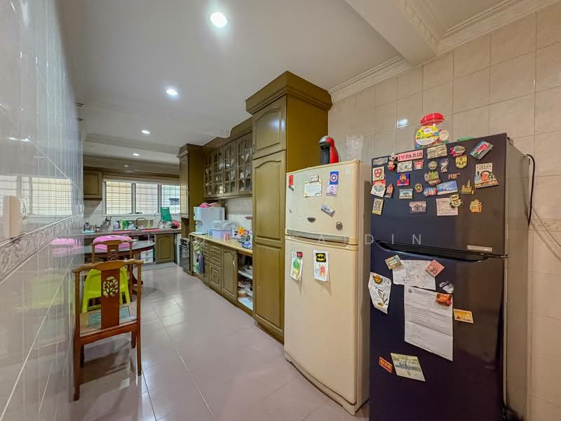 2.5-storey Terraced House for Sale in Bandar Sri Damansara (Selangor) - Shiqin Saidin - Kitchen - PropertyGuru.com.my