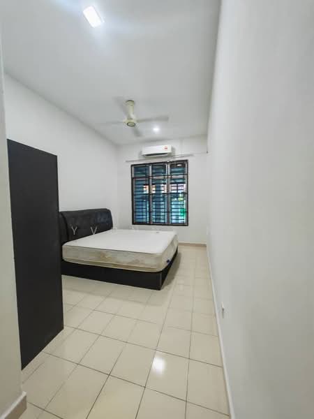 Mutiara Rini untuk Untuk Disewa - RM 2,000 /bulan, Feb 2026 - Bedroom - PropertyGuru.com.my