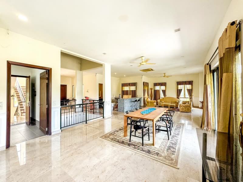 Bungalow for Sale in Ampang (Selangor) - Shiqin Saidin - Living Room - PropertyGuru.com.my