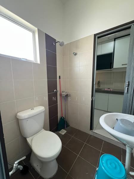 1-storey Terraced House for Sale in Halaman Pengkalan Sentosa (Lahat) - Ann Siew - Bathroom - PropertyGuru.com.my