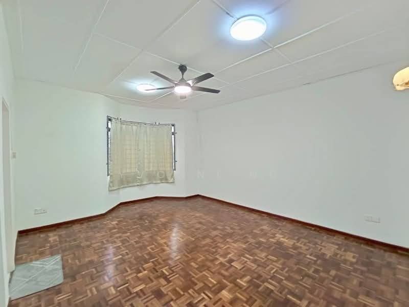 Permas Jaya untuk Untuk Disewa - RM 2,000 /bulan, Feb 2026 - Living Room - PropertyGuru.com.my