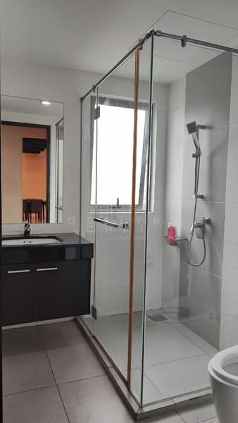 Apartment for Rent at Molek Pine 3 - Roselynn Chai - Bathroom - PropertyGuru.com.my