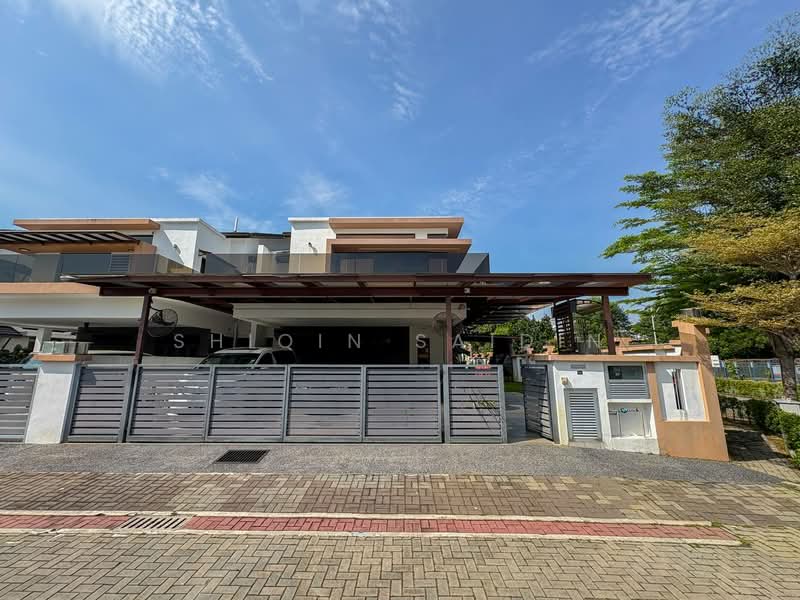 Semi-Detached House for Sale in Kajang (Selangor) - Shiqin Saidin - Exterior - PropertyGuru.com.my