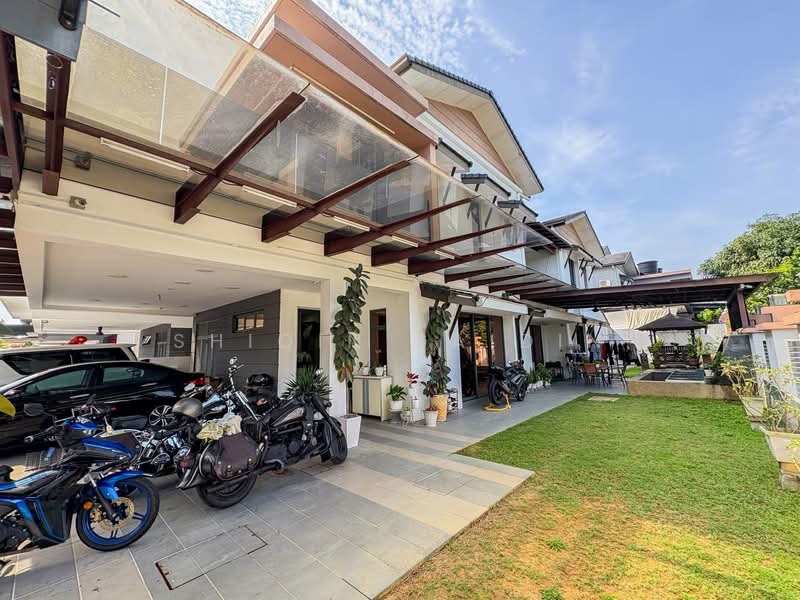 Semi-Detached House for Sale in Kajang (Selangor) - Shiqin Saidin - Exterior - PropertyGuru.com.my