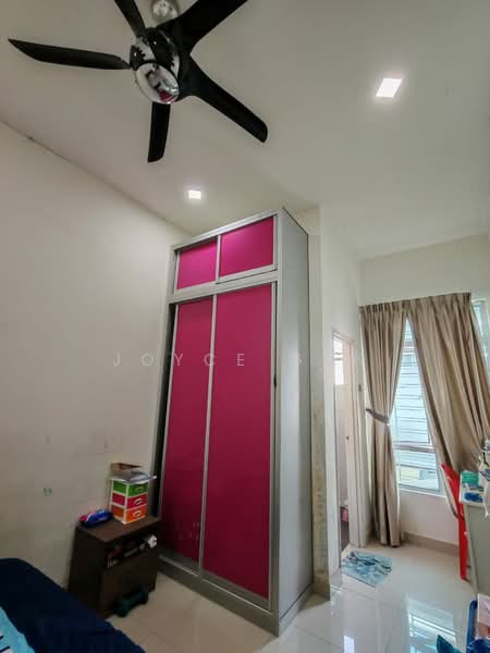Taman Mount Austin untuk Untuk Dijual - RM 808,000, Feb 2026 - Bedroom - PropertyGuru.com.my