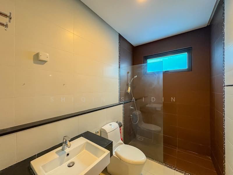 Bungalow for Sale in Ampang Jaya (Ampang) - Shiqin Saidin - Bathroom - PropertyGuru.com.my