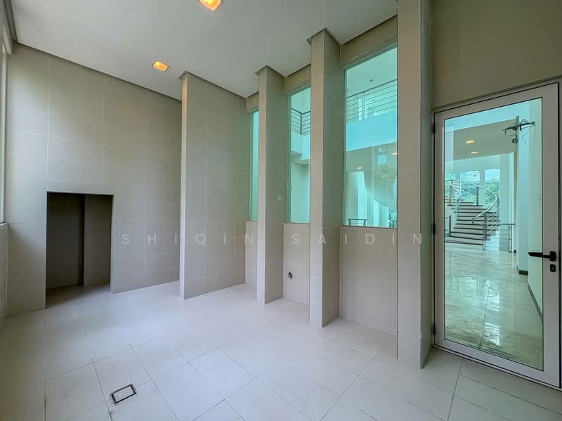 Bungalow for Sale in Ampang Jaya (Ampang) - Shiqin Saidin - Entrance - PropertyGuru.com.my