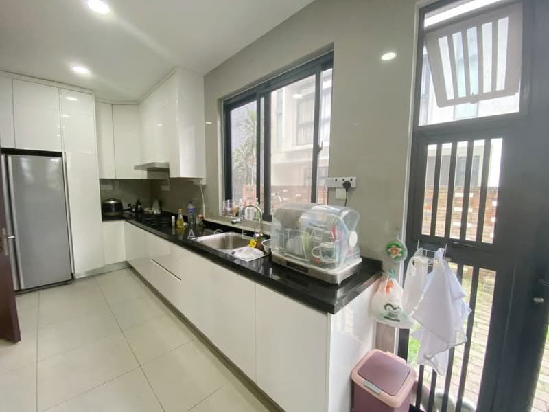 Rumah Banglo untuk Dijual di East Ledang (Iskandar Puteri (Nusajaya)) - Ace Tan - Kitchen - PropertyGuru.com.my