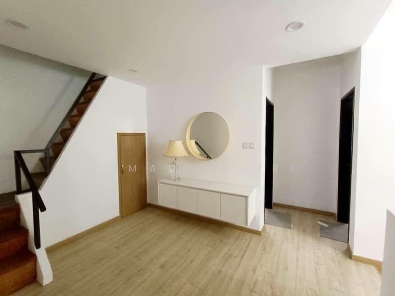 Semi-Detached House for Sale in Sunway Alam Suria (Shah Alam) - Ahmad Khairi - Interior - PropertyGuru.com.my