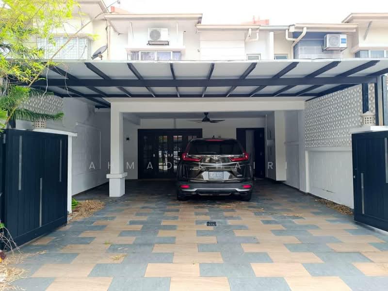 Semi-Detached House for Sale in Sunway Alam Suria (Shah Alam) - Ahmad Khairi - Exterior - PropertyGuru.com.my