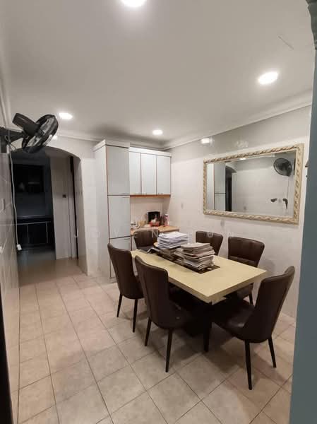 2-storey Terraced House for Sale in Bukit Indah (Iskandar Puteri (Nusajaya)) - Joyen Pun - Dining Room - PropertyGuru.com.my
