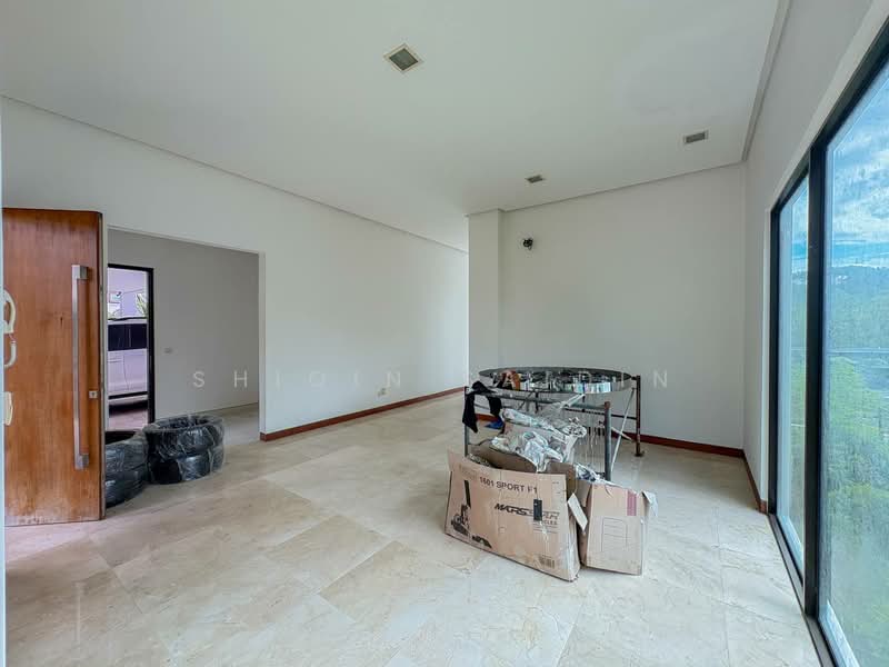 Bungalow for Sale in Ampang Jaya (Ampang) - Shiqin Saidin - Living Room - PropertyGuru.com.my