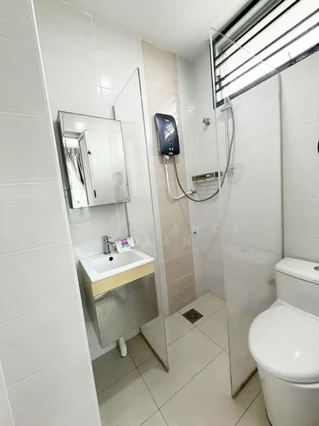 Taman Gaya untuk Untuk Dijual - RM 1,280,000, Feb 2026 - Bathroom - PropertyGuru.com.my