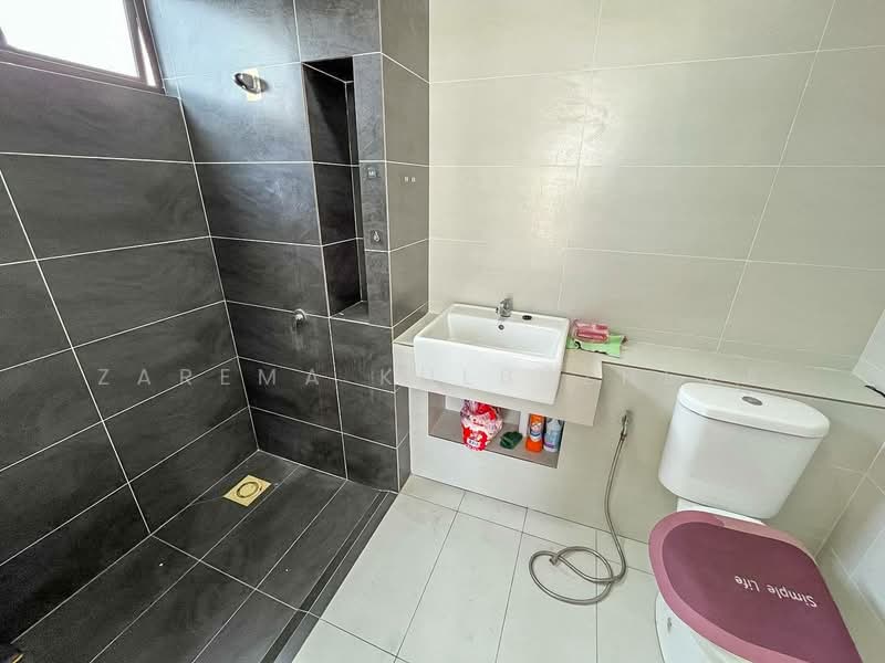 Regent Garden Co-Home @ Eco Grandeur untuk Untuk Dijual - RM 690,000, Feb 2026 - Bathroom - PropertyGuru.com.my