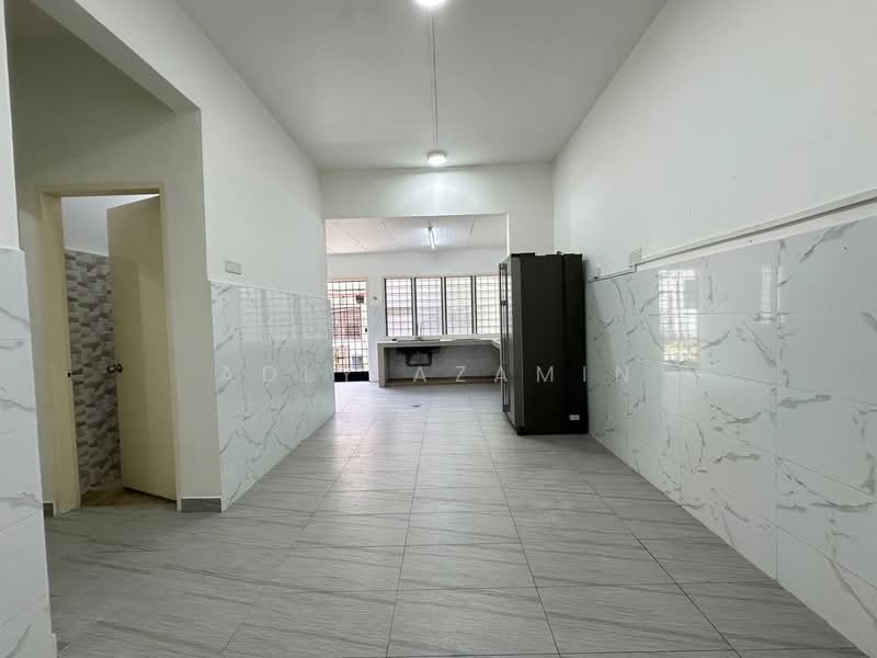 2-storey Terraced House for Rent in Seputeh (Kuala Lumpur) - Adly Azamin - Kitchen - PropertyGuru.com.my