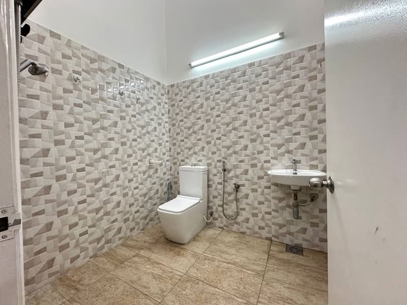 2-storey Terraced House for Rent in Seputeh (Kuala Lumpur) - Adly Azamin - Bathroom - PropertyGuru.com.my