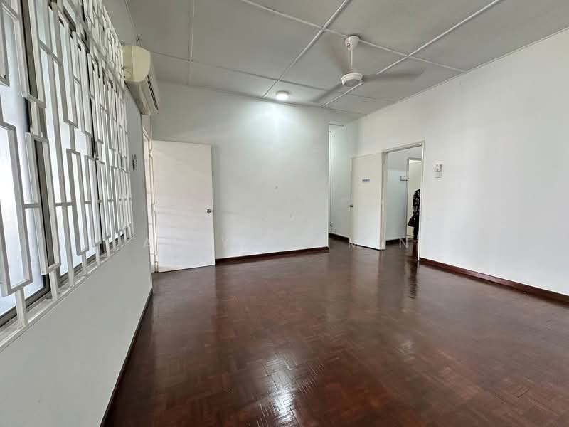 2-storey Terraced House for Rent in Seputeh (Kuala Lumpur) - Adly Azamin - Living Room - PropertyGuru.com.my