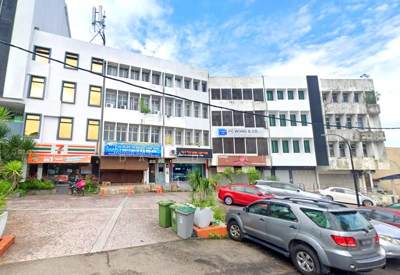 Shop for Sale in Taman Kebun Teh (Johor Bahru) - David Lau - PropertyGuru.com.my