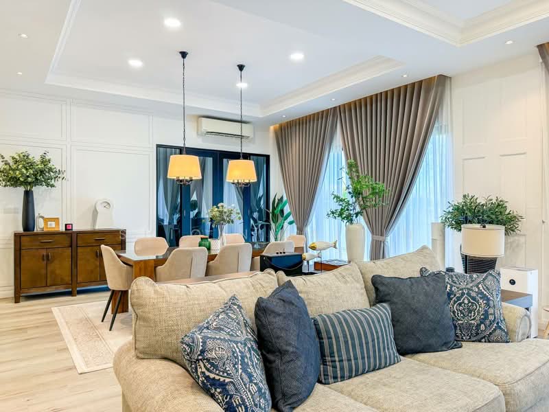 Lucent Residence untuk Untuk Dijual - RM 2,450,000, Feb 2026 - Living Room - PropertyGuru.com.my