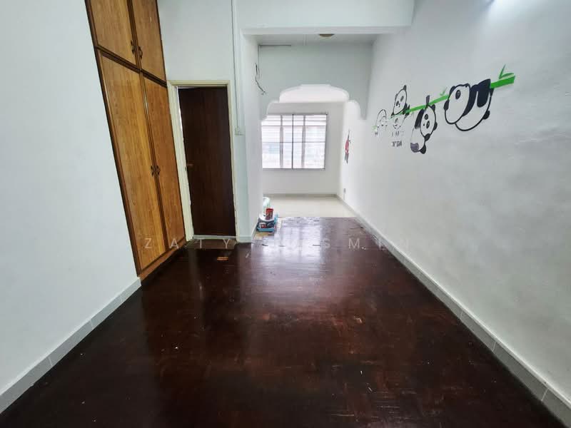 2-storey Terraced House for Sale in Taman TAR (Tun Abdul Razak) (Ampang) - Zaty Jasmin - Interior - PropertyGuru.com.my