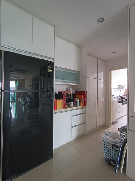 Condominium for Sale at The Zest @ Kinrara 9 - Ng Hon Keong - Kitchen - PropertyGuru.com.my