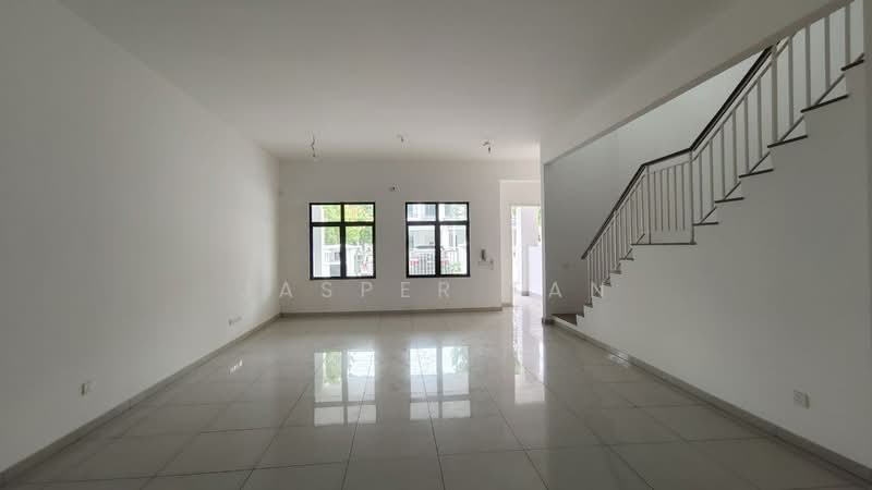 2-storey Terraced House for Rent in Semenyih (Selangor) - Jasper Tan - Living Room - PropertyGuru.com.my