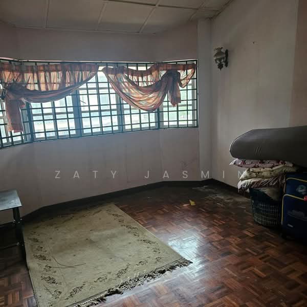 Semi-Detached House for Sale in Subang Jaya (Selangor) - Zaty Jasmin - Interior - PropertyGuru.com.my