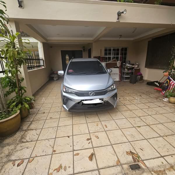 Semi-Detached House for Sale in Subang Jaya (Selangor) - Zaty Jasmin - Exterior - PropertyGuru.com.my