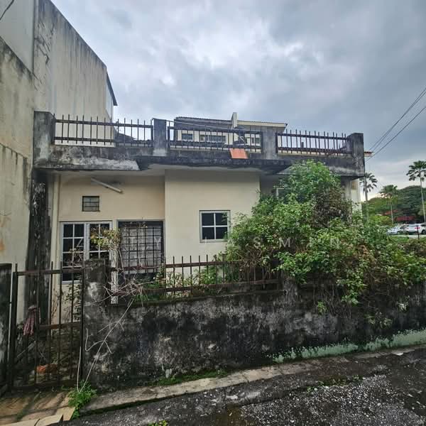 Semi-Detached House for Sale in Subang Jaya (Selangor) - Zaty Jasmin - Exterior - PropertyGuru.com.my
