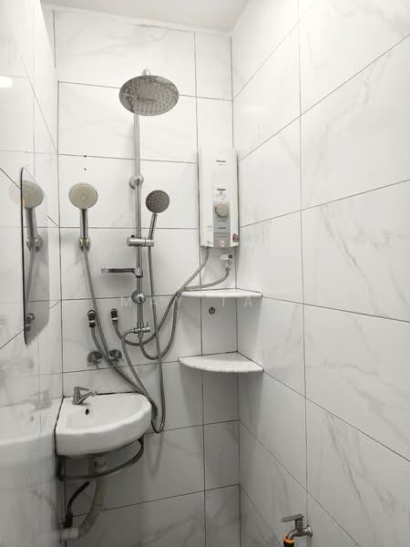 1-storey Terraced House for Rent in Nibong Tebal (Penang) - May Tan - Bathroom - PropertyGuru.com.my