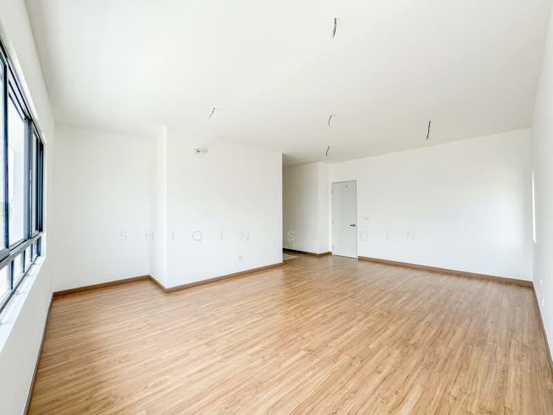 2-storey Terraced House for Sale in Cyberjaya (Selangor) - Shiqin Saidin - Living Room - PropertyGuru.com.my