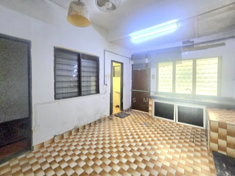 Taman Maju Jaya untuk Untuk Dijual - RM 545,000, Feb 2026 - Kitchen - PropertyGuru.com.my