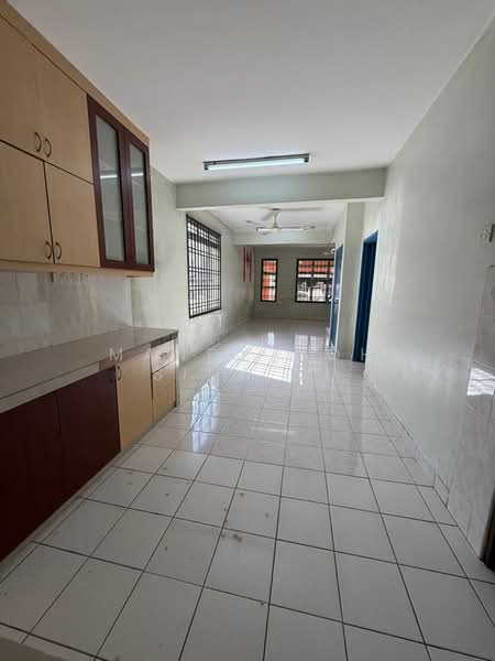 2-storey Terraced House for Sale in Skudai (Johor) - Mandy Goh Siew Li - Kitchen - PropertyGuru.com.my