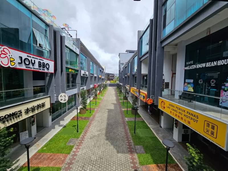 Bandar Baru Permas Jaya untuk Untuk Disewa - RM 4,000 /bulan, Feb 2026 - Exterior - PropertyGuru.com.my