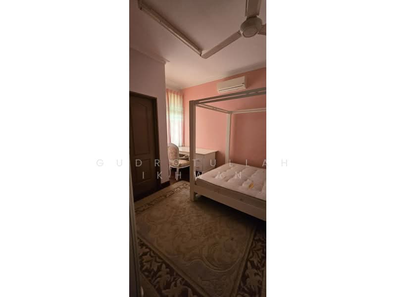 Semi-Detached House for Sale in Presint 15 (Putrajaya) - Gudrotullah Ikhwan - Bedroom - PropertyGuru.com.my