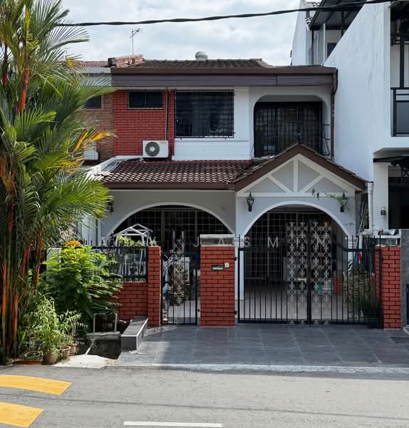 2-storey Terraced House for Sale in Taman Melawati (Ulu Kelang) - Zaty Jasmin - Exterior - PropertyGuru.com.my