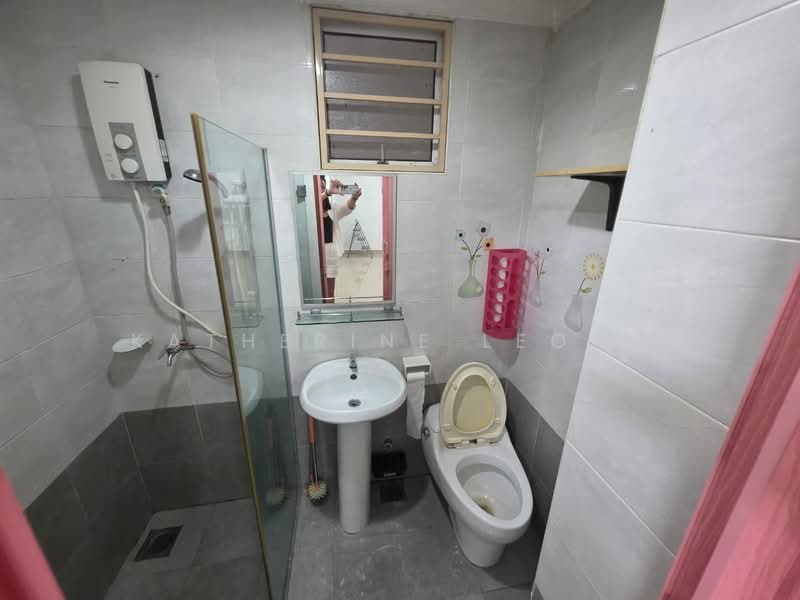 Apartment for Sale at Bukit Segambut Apartment - Katherine Leong - Bathroom - PropertyGuru.com.my