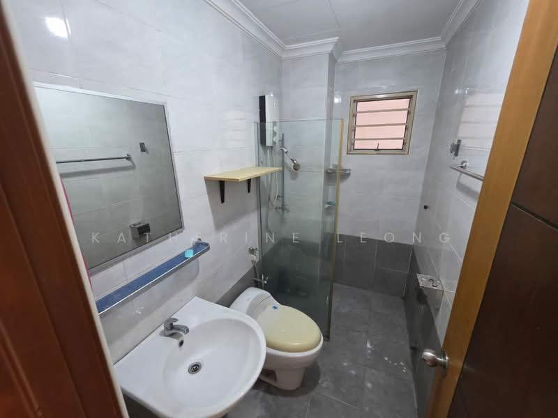 Apartment for Sale at Bukit Segambut Apartment - Katherine Leong - Bathroom - PropertyGuru.com.my