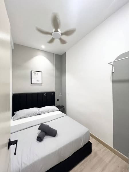 For Rent - Piccadilly