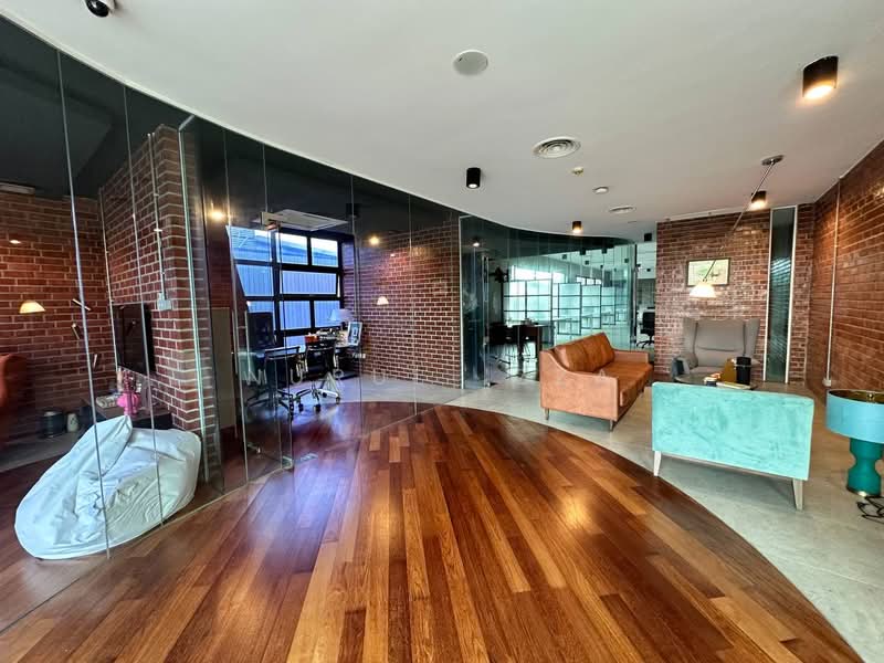 Semi-D Factory for Sale in Taman Sains Selangor (Kota Damansara) - Nurul Izza - Interior - PropertyGuru.com.my