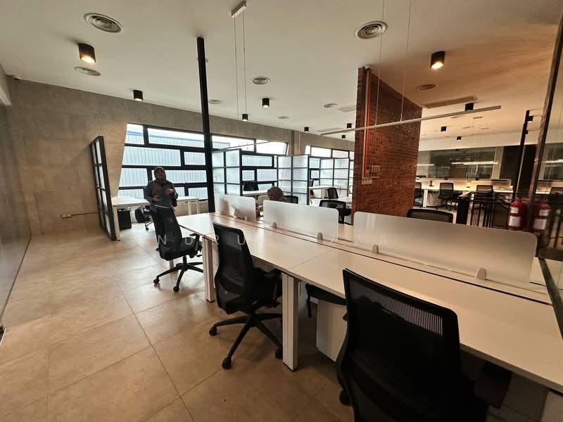 Semi-D Factory for Sale in Taman Sains Selangor (Kota Damansara) - Nurul Izza - Interior - PropertyGuru.com.my