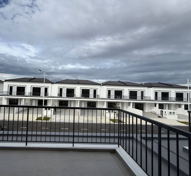 2-storey Terraced House for Sale in Iskandar Puteri (Nusajaya) (Johor) - Ask Hon - Exterior - PropertyGuru.com.my