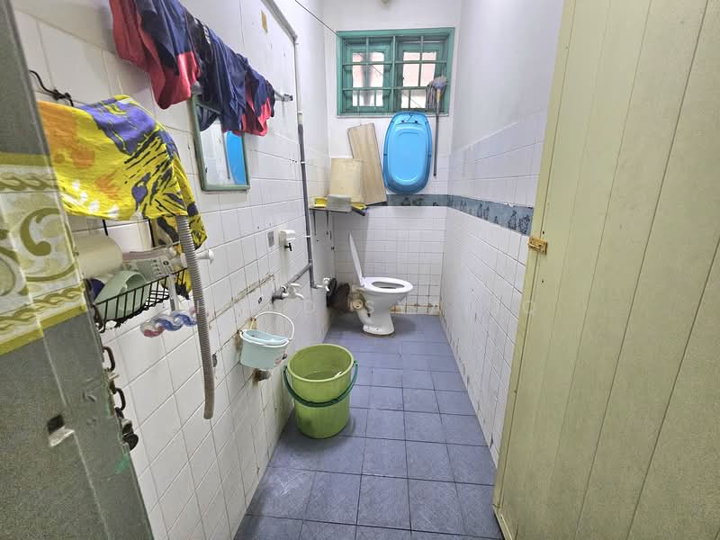 Valencia Apartment untuk Untuk Dijual - RM 180,000, Mac 2026 - Bathroom - PropertyGuru.com.my