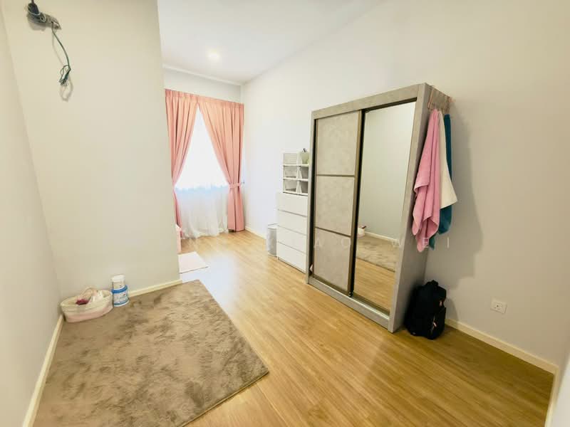 2-storey Terraced House for Sale in Tamansari (Rawang) - Kwong Xiao Wei - Bedroom - PropertyGuru.com.my
