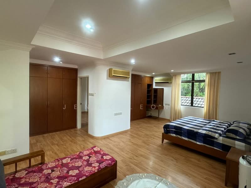 Banglow House Sungai Emas @ Batu Feringghi For Sale untuk Untuk Dijual - RM 2,800,000, Feb 2026 - Bedroom - PropertyGuru.com.my